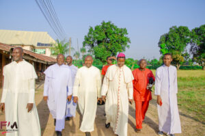 Bishop Ezeokafor Gives Succour to Awka North Flood Victims 